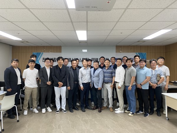 ▲ 한국생활물류택배서비스협회는 회원사, 국내 주요 택배사 실무 책임자들이 모두 참석하는 '상생발전간담회'를 정기적으로 개최할 예정이다.