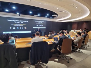 엑스와이지, 유진투자증권 '유망 비상장기업 설명회' 참가 - 뉴스 썸네일 이미지