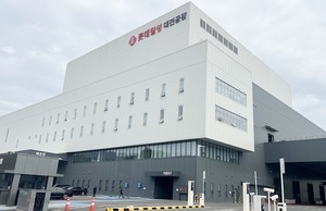 물류 자동화 속도낸 롯데칠성... 대전에 입출고 보관까지 원스톱 체계 구... - 뉴스 썸네일 이미지